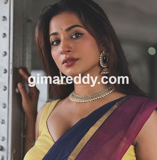 Delhi call girl